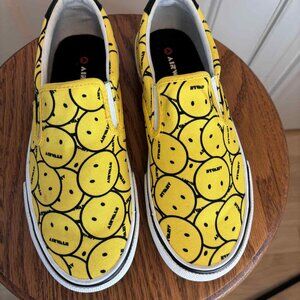 Smiley Faces Share Airwalk Shoes Sneakers Yellow Women’s 8.5M Retro Slip On Wari
